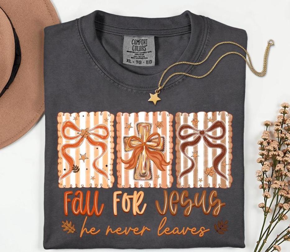 Comfort Colors Fall For Jesus Shirt: Christian Autumn T-Shirt