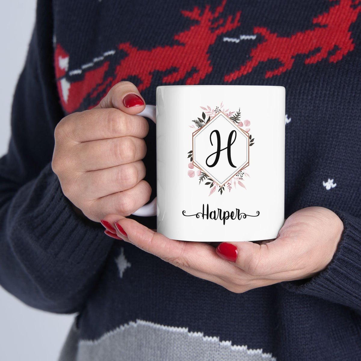 Personalized Floral Ceramic Coffee Mug: Elegant Custom Drinkware
